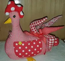 Bonecos galinhas em tecido SoArte, peso de porta SoArte, batente de porta SoArte